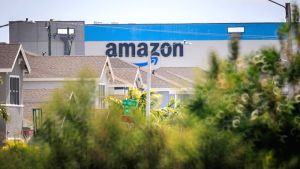 Amazon: Ανακοίνωσε την απόλυση 14.000 εργαζομένων