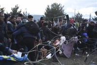 ΠΓΔΜ: Νέος φράχτης στα σύνορα με την Ελλάδα για τον έλεγχο προσφύγων