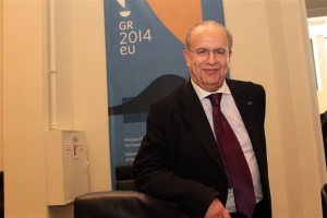 Η Κύπρος προσφέρει βοήθεια σε Σύρους πρόσφυγες στην Ιορδανία και στο Λίβανο