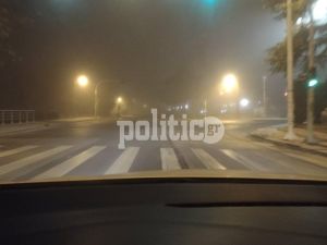 Θεσσαλονίκη: Κάτω από το πέπλο βαριάς ομίχλης ξύπνησε σήμερα η πόλη (vid)