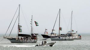 Επίθεση σε διεθνή ύδατα νότια της Κρήτης καταγγέλλει ο Global Sumud Flottilla
