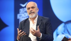 Απάντηση Ράμα στις αντιδράσεις για την επίσκεψή του στην Ελλάδα: Δεν σχετίζεται με εσωτερικά θέματα ή τις ευρωεκλογές