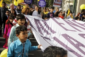 Ελληνική ιθαγένεια για 200.000 παιδιά-μετανάστες δεύτερης γενιάς