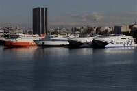 Στη Βουλή η πώληση του ΟΛΠ, από βουλευτές του ΣΥΡΙΖΑ Πειραιά