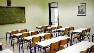 Ελεύθερη η διευθύντρια λυκείου μετά από μήνυση γονέα