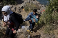 Η συμπόνια για τους πρόσφυγες δεν αρκεί