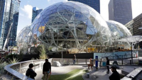 Amazon: Έφτιαξε μίνι τροπικό δάσος μέσα σε τρεις σφαίρες