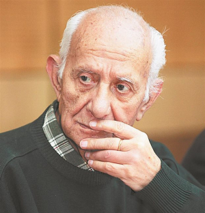 Το θέμα της Εκθεσης κείμενο στο «Βήμα» του Δ. Ν. Μαρωνίτη