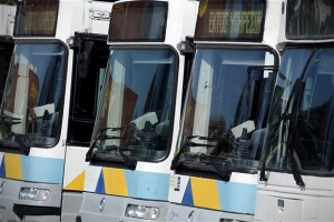 Στάση για πολλά αστικά λεωφορεία