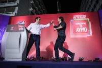 Ιγκλέσιας προς Τσίπρα: «Συγχαρητήρια, καλή δύναμη φίλε»