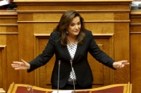 Μπακογιάννη: Φέρατε αυτό τον εκλογικό νόμο για να εμποδίσετε τη ΝΔ να κυβερνήσει