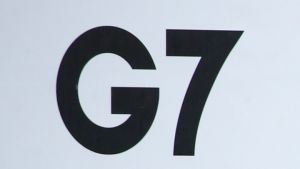 Εκατό πρώην ηγέτες καλούν τη G7 να πληρώσει για τον εμβολιασμό των φτωχών χωρών