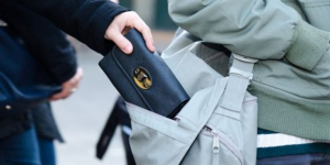 Συμμορία έκλεβε επιβάτες μέσα στους συρμούς στο μετρό