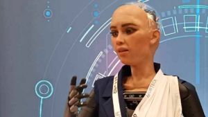 Η Sophia the Robot επιστρέφει στο PHARMA point 2025 για να εξερευνήσει την τεχνητή νοημοσύνη στον φαρμακευτικό τομέα