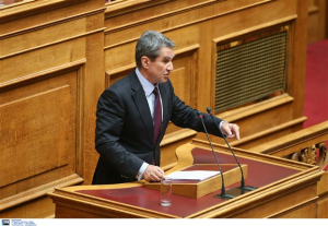 Βολές ΔΗΣΥ για την αποστράτευση του ταξίαρχου των βλημάτων