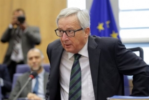 Γιούνκερ: Η εκλογή Τραμπ θέτει σε κίνδυνο τις σχέσεις ΕΕ - ΗΠΑ