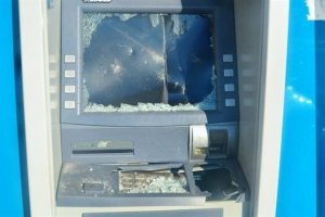 Απόπειρα διάρρηξης σε μηχάνημα ΑΤΜ στο Μενίδι