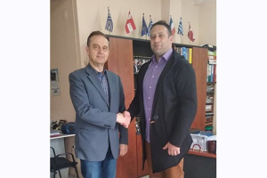 Ο Γιάννης Μπακάλης με τον Κ. Σιωνίδη