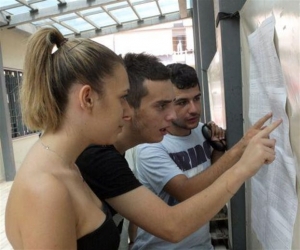 Η μεγάλη κατρακύλα των βάσεων