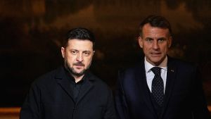 Μακρόν: Η Ουκρανία είναι αυτή που θα αποφασίσει για τα εδάφη της