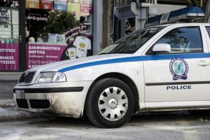 Θεσσαλονίκη: Παρίσταναν γιατρούς και αστυνομικούς και βούτηξαν πάνω από 300.000 ευρώ