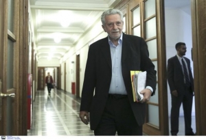 Δρίτσας:Στο υπουργείο Εργασίας παραπέμπει τα σωματεία ναυτικής εργασίας