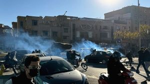 Κινητοποιήσεις εμπόρων στο Ιράν: Ο πρόεδρος Πεζεσκιάν ζητά διάλογο για τις θεμιτές διεκδικήσεις