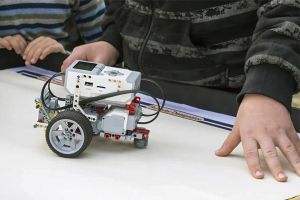 Σεμινάριο στο 3ο Γυμνάσιο Κιλκίς: "Τεχνολογία και Εκπαιδευτική Ρομποτική - Ένα σύγχρονο εργαστήριο"