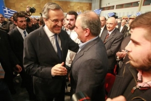 Θερμή υποδοχή για τον Καραμανλή στη Θεσσαλονίκη