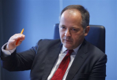 Κερέ: Η εμπιστοσύνη προς την κυβέρνηση Τραμπ εχει διαρραγεί