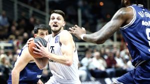 Συναρπαστική ανατροπή του ΠΑΟΚ στην τέταρτη περίοδο με την Καρδίτσα (93-90)