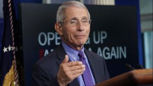Φάουτσι: “Εγώ θα έκανα το εμβόλιο της Johnson &amp; Johnson”