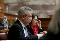 Βουλή: Με επείγουσες διαδικασίες η συζήτηση για το πλαστικό χρήμα