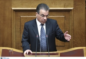 Ντινόπουλος vs Δούρου: Θέλετε κοινωνική αναταραχή με τα σκουπίδια στους δρόμους