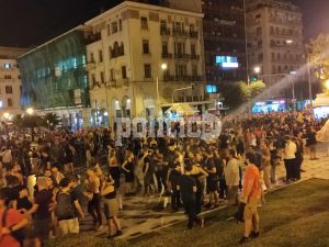 Θεσσαλονίκη: Δέκα χρόνια από τη δολοφονία του Παύλου Φύσσα – Μεγαλειώδης πορεία στη μνήμη του Killah P (ΦΩΤΟ &amp; ΒΙΝΤΕΟ)