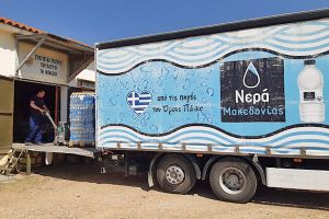 Τα Νερά Μακεδονίας στο πλευρό των στρατιωτών που επιτηρούν για πυρκαγιές