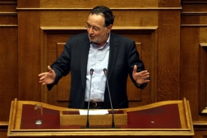 Λαφαζάνης: Τέλος μνημόνιο-τρόικα- Το πρόγραμμά μας δεν τεμαχίζεται