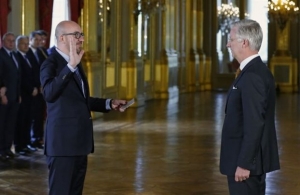 Ορκίστηκε η νέα κυβέρνηση του Βελγίου