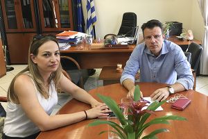 Συνάντηση της Ειρήνης Αγαθοπούλου με τον διοικητή της 4ης ΥΠΕ