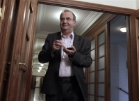 Στρατούλης: Ικανοποιητική η ροή εσόδων στα Ταμεία, στην ώρα τους οι συντάξεις