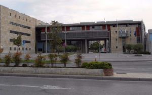 Θεσσαλονίκη: Φωταγωγείται σήμερα το Δημαρχιακό Μέγαρο στη μάχη κατά του του αντισημιτισμού, του ρατσισμού και της μισαλλοδοξίας