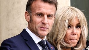 Δέκα άτομα καταδικάστηκαν για σεξιστικό διαδικτυακό εκφοβισμό κατά της Μπριζίτ Μακρόν