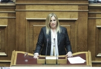 Γεννηματά: «Το καραβάνι των ΣΥΡΙΖΑ/ΑΝΕΛ συνεχίζει τον δρόμο του στην έρημο της κοινωνικής απομόνωσης»
