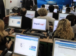 Στις 21:30 την Κυριακή η πρώτη εκτίμηση των αποτελεσμάτων