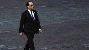 Ολάντ για Ερντογάν: Eπιδίωξη του να ανασυστήσει έστω και εικονικά την οθωμανική αυτοκρατορία