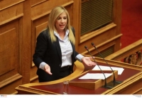 Γεννηματά: Βάλσαμο της πείνας η ντουντούκα περί διαπλοκής