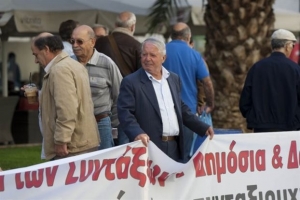 Κλειστοί δρόμοι λόγω πορείας συνταξιούχων στο κέντρο της Αθήνας