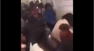 ΗΠΑ: Καθηγήτρια ξυλοκοπήθηκε άγρια από μαθητές (ΒΙΝΤΕΟ)