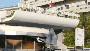 Ψυχολογική υποστήριξη σε οικογένειες νοσηλευομένων με Covid-19 από το Ιπποκράτειο