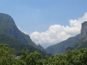 Επιχείρηση διάσωσης 58χρονου πεζοπόρου στον Ολυμπο